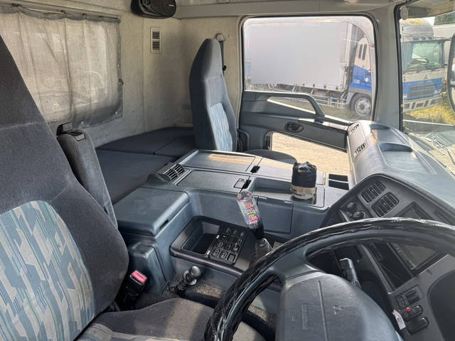 三菱ふそうスーパーグレートセルフローダー大型（10t）[写真31]