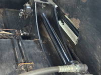 三菱ふそうキャンターパッカー車（塵芥車）小型（2t・3t）[写真11]