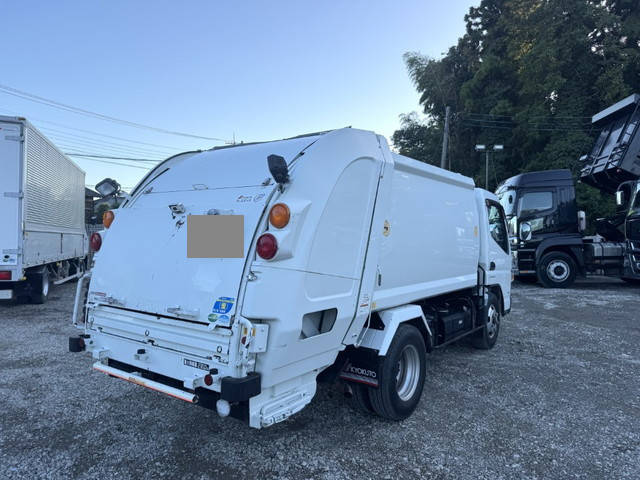 三菱ふそうキャンターパッカー車（塵芥車）小型（2t・3t）[写真02]