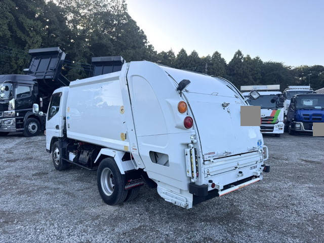 三菱ふそうキャンターパッカー車（塵芥車）小型（2t・3t）[写真04]