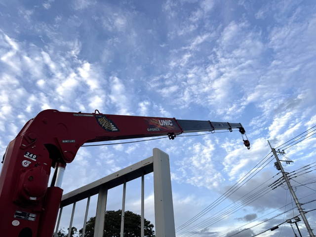 いすゞフォワードクレーン4段中型（4t）[写真25]