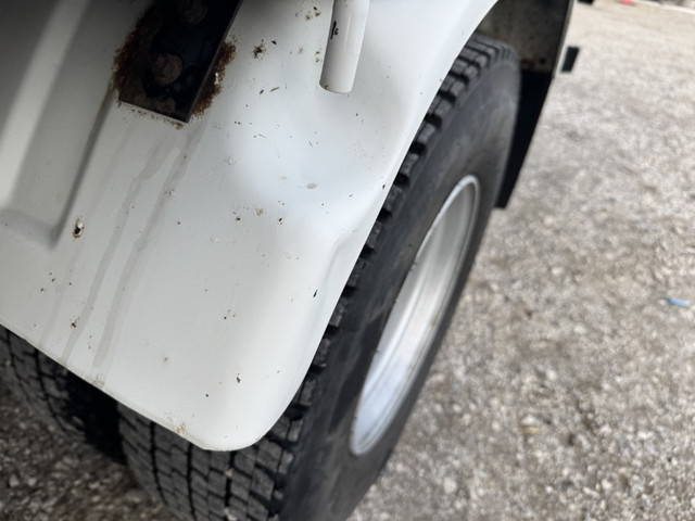 いすゞフォワードクレーン4段中型（4t）[写真32]