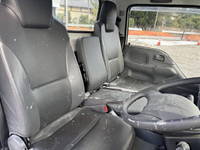 いすゞエルフ高所作業車小型（2t・3t）[写真19]