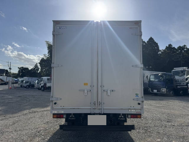 三菱ふそうキャンターアルミバン小型（2t・3t）[写真13]