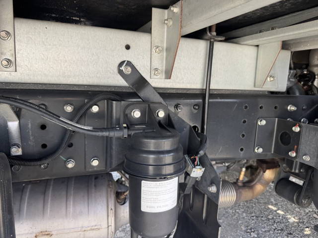 三菱ふそうキャンターアルミバン小型（2t・3t）[写真23]