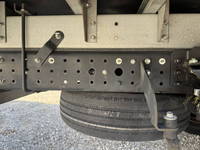 三菱ふそうキャンターアルミバン小型（2t・3t）[写真25]