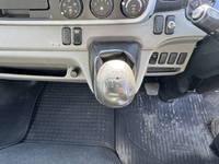 三菱ふそうキャンターアルミバン小型（2t・3t）[写真34]