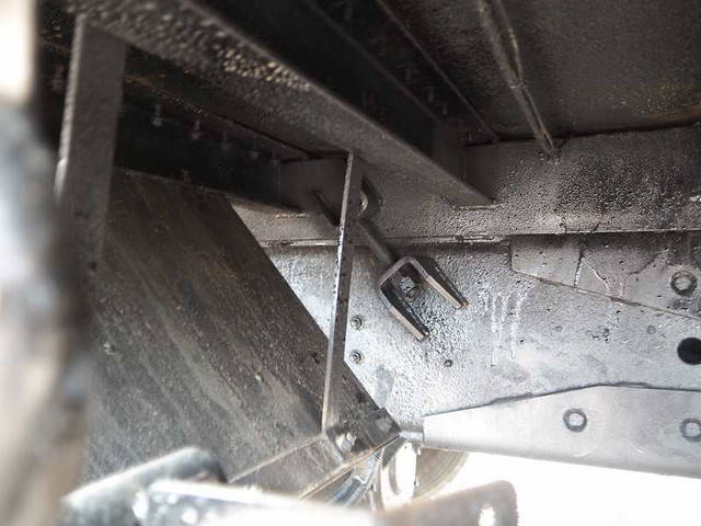 日野レンジャーセルフクレーン4段増トン（6t・8t）[写真21]