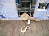 日野レンジャーセルフクレーン4段増トン（6t・8t）[写真32]