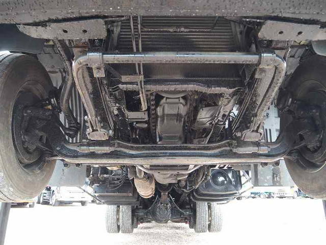 日野レンジャーセルフクレーン4段増トン（6t・8t）[写真09]