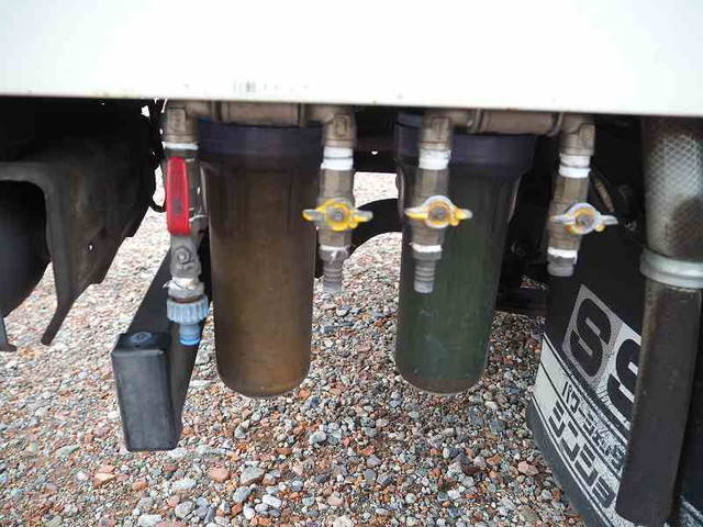 三菱ふそうキャンター高圧洗浄車小型（2t・3t）[写真15]