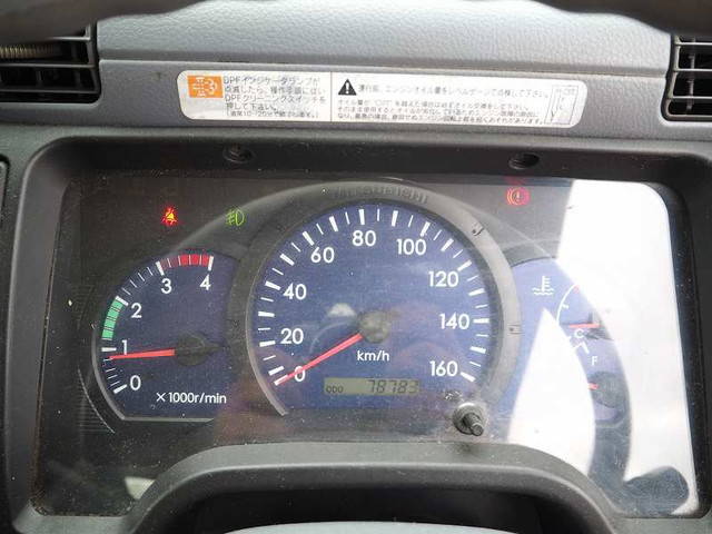 三菱ふそうキャンター高圧洗浄車小型（2t・3t）[写真40]