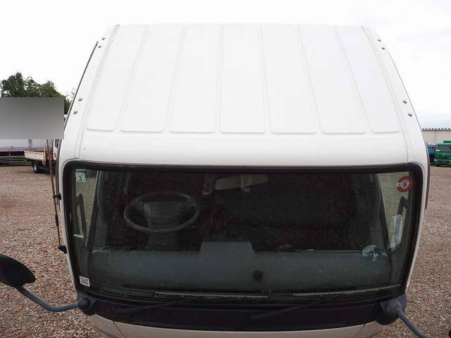 三菱ふそうキャンター高圧洗浄車小型（2t・3t）[写真09]