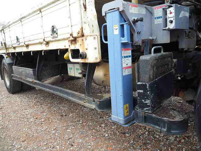 三菱ふそうファイタークレーン5段中型（4t）[写真20]