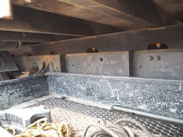 三菱ふそうファイタークレーン5段中型（4t）[写真23]