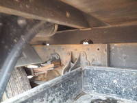 三菱ふそうファイタークレーン5段中型（4t）[写真25]