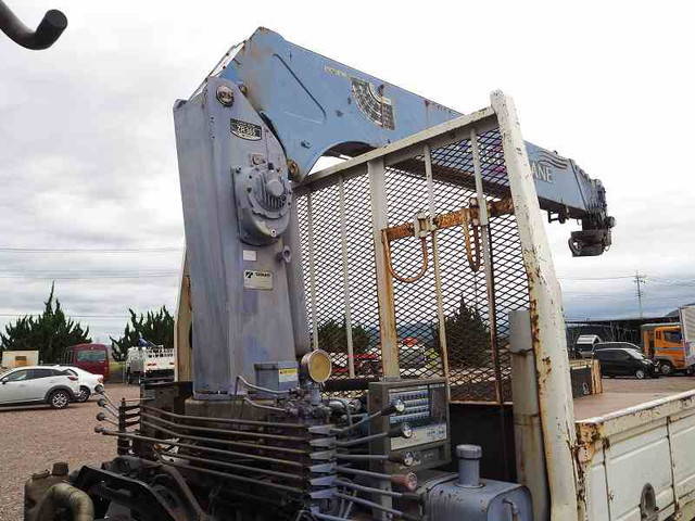 三菱ふそうファイタークレーン5段中型（4t）[写真31]