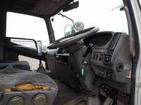 三菱ふそうファイタークレーン5段中型（4t）[写真36]