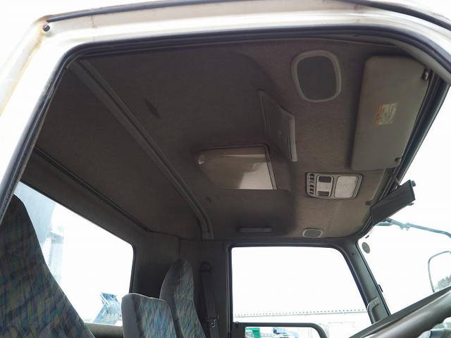 三菱ふそうファイタークレーン5段中型（4t）[写真36]