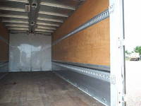 三菱ふそうキャンターアルミウイング小型（2t・3t）[写真15]