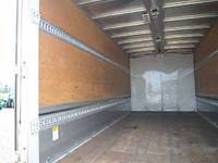 三菱ふそうキャンターアルミウイング小型（2t・3t）[写真16]