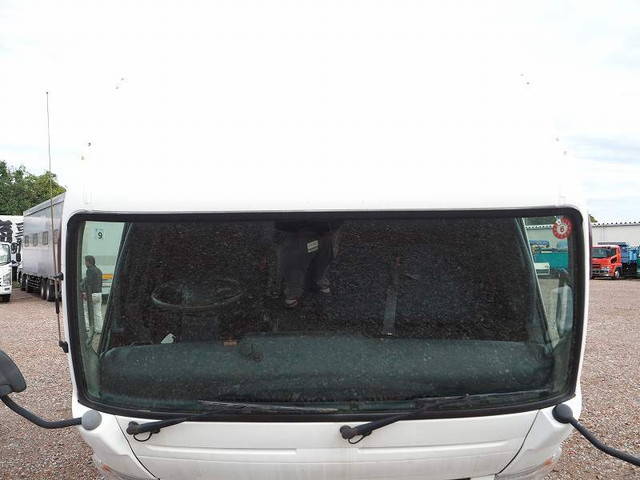 三菱ふそうキャンターアルミウイング小型（2t・3t）[写真16]