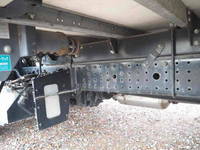 三菱ふそうキャンターアルミウイング小型（2t・3t）[写真30]