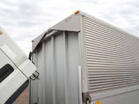 三菱ふそうキャンターアルミウイング小型（2t・3t）[写真34]