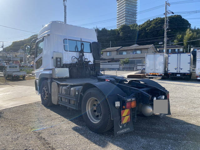 三菱ふそうその他の車種トレーラーヘッド（トラクターヘッド）大型（10t）[写真02]