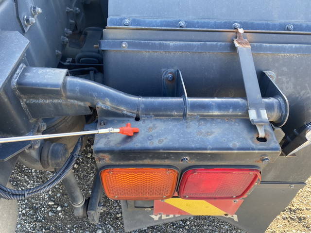 三菱ふそうその他の車種トレーラーヘッド（トラクターヘッド）大型（10t）[写真31]