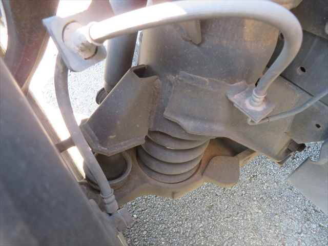 いすゞエルフキャリアカー小型（2t・3t）[写真12]