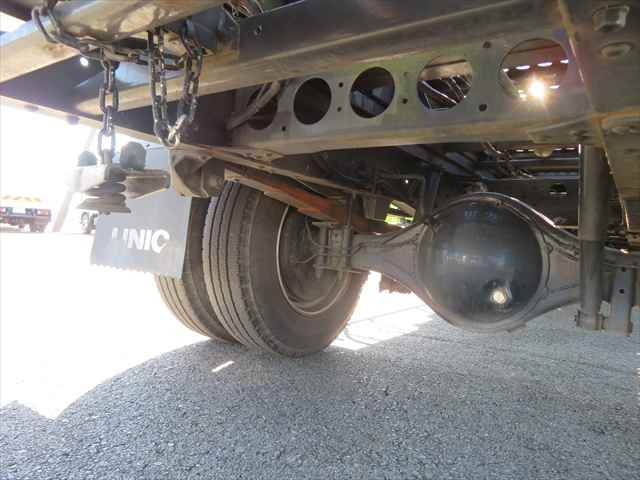 いすゞエルフキャリアカー小型（2t・3t）[写真19]