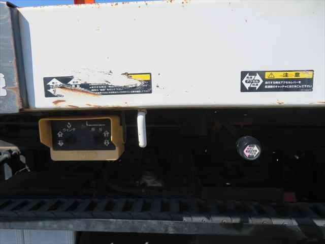 いすゞエルフキャリアカー小型（2t・3t）[写真22]