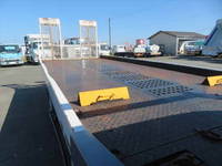 いすゞエルフキャリアカー小型（2t・3t）[写真10]