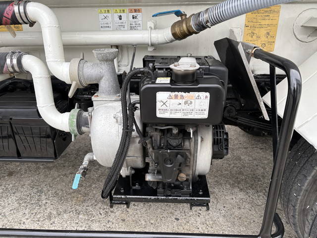 日野デュトロ散水車小型（2t・3t）[写真12]