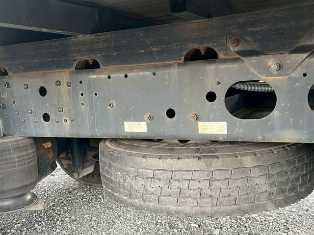 三菱ふそうファイターアルミブロック中型（4t）[写真34]