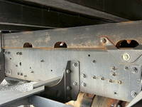 三菱ふそうファイターアルミブロック中型（4t）[写真38]