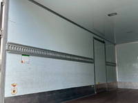 いすゞフォワード保冷バン増トン（6t・8t）[写真12]