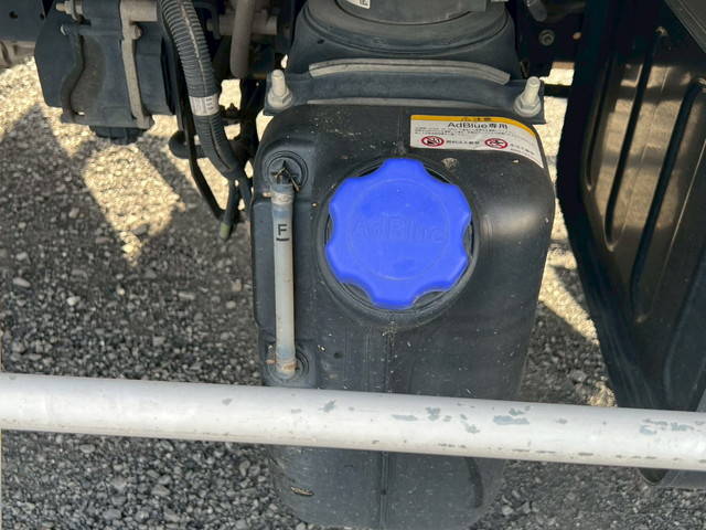 いすゞフォワード保冷バン増トン（6t・8t）[写真32]