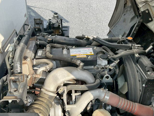 いすゞフォワード保冷バン増トン（6t・8t）[写真34]