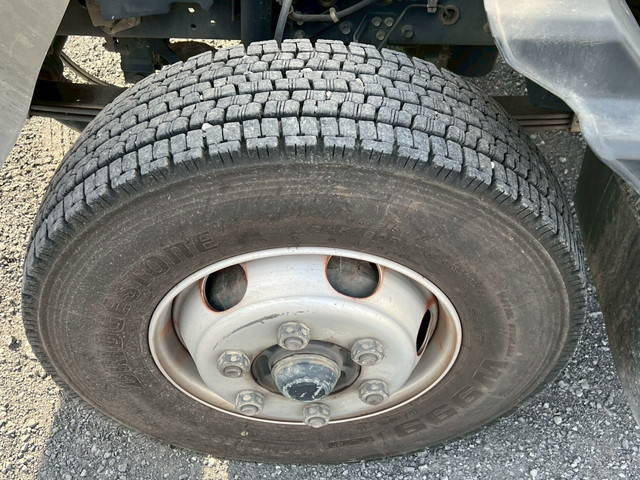 いすゞフォワード保冷バン増トン（6t・8t）[写真36]