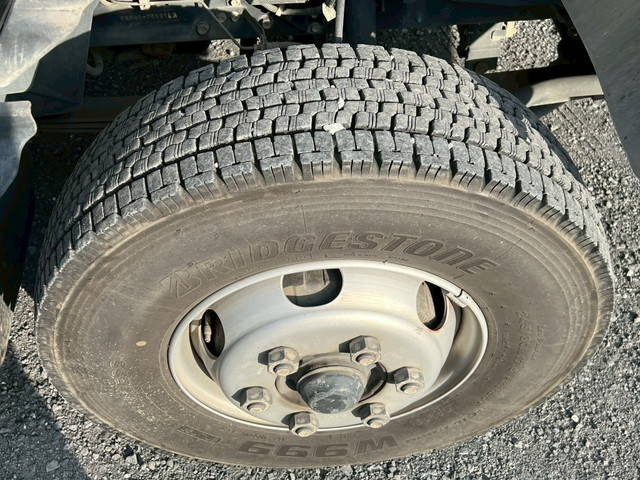 いすゞフォワード保冷バン増トン（6t・8t）[写真37]