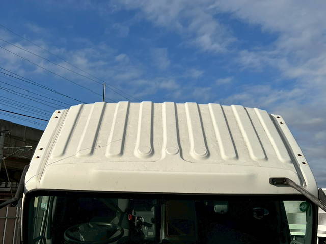 いすゞフォワード保冷バン増トン（6t・8t）[写真06]