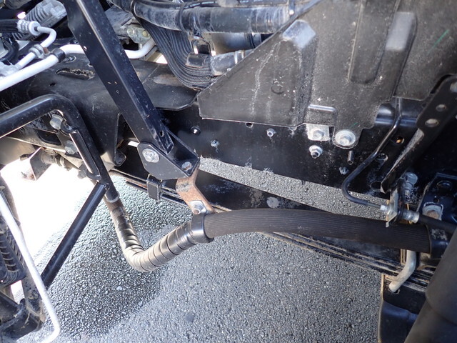 いすゞエルフ散水車小型（2t・3t）[写真12]