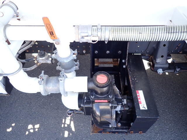 いすゞエルフ散水車小型（2t・3t）[写真16]