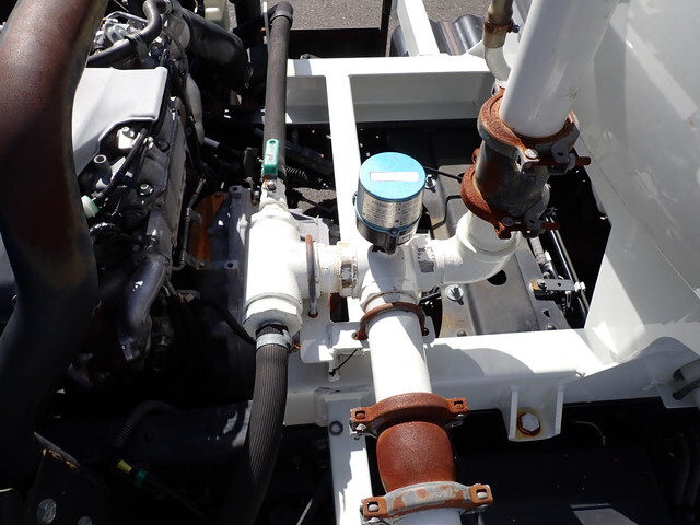 いすゞエルフ散水車小型（2t・3t）[写真21]
