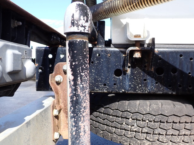 いすゞエルフ散水車小型（2t・3t）[写真28]