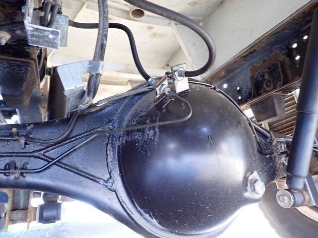 いすゞエルフ散水車小型（2t・3t）[写真30]