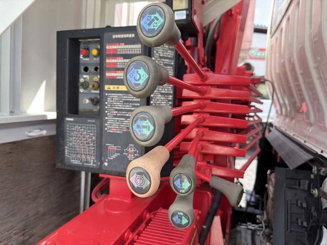 日野デュトロクレーン4段小型（2t・3t）[写真14]