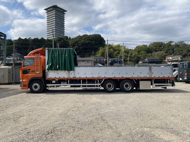 日野プロフィア幌車大型（10t）[写真11]